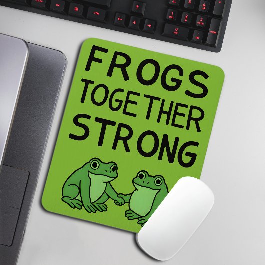 Frogs Together Strong ポートランド・カエル抗議 マウスパッド