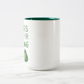 Frogs Together Strong Portland Frog Protest ツートーンマグカップ (中央)