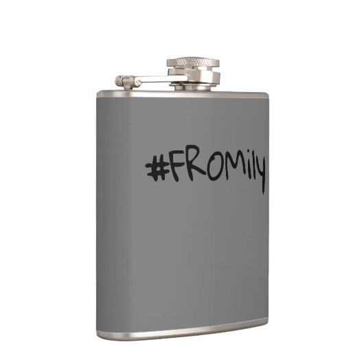 #FROMily Fandom Korman Productions Podcastから フラスク (右)