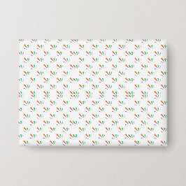 Front and back view of a white envelope  缶バッジ