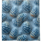 Frosted Blue Pinecones シャワーカーテン (正面)
