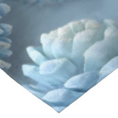 Frosted Blue Pinecones テーブルクロス (アングル)