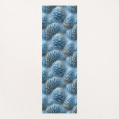 Frosted Blue Pinecones ヨガマット (正面)