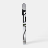 "Frosted Elegance: Black Tulips in a White Vase iPhone 16ケース (左側面)