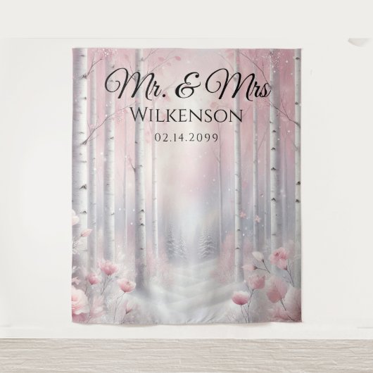 Frosted Petals in a Winter Woodland Wedding タペストリー (正面)