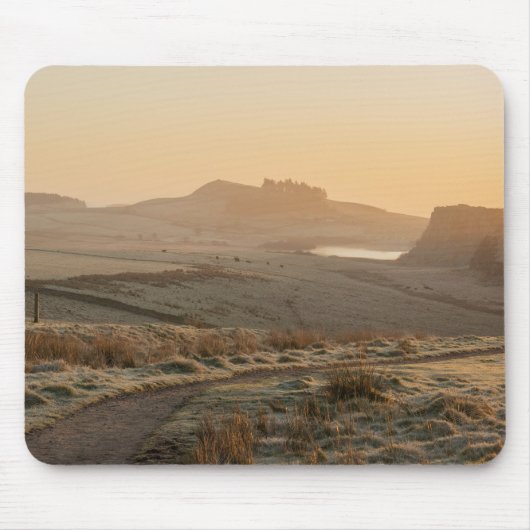 Frosty Morning at Steel Rigg マウスパッド (正面)