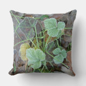 Frozen Leaves Pattern Throw Pillow クッション (正面)