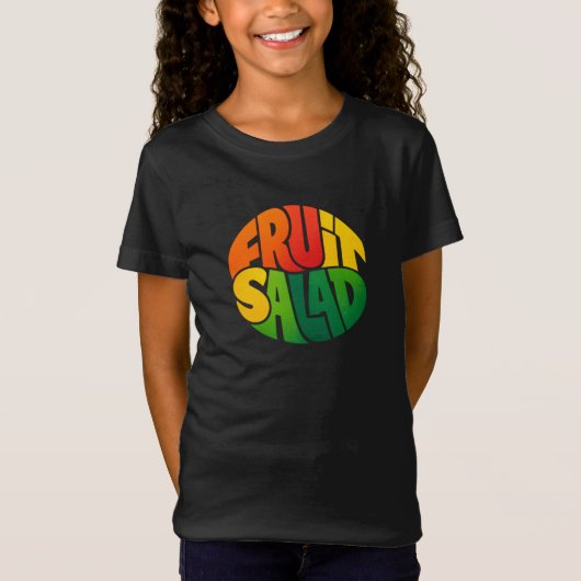 FRUIT SALAD – 太字の円形タイポグラフィーデザイン Tシャツ (正面)