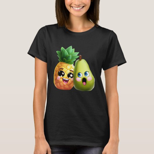 Fruity Love  Pear and Pineapple in Love Tシャツ (正面)