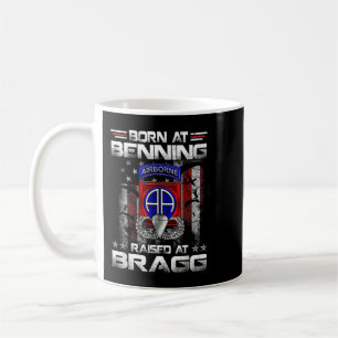 Ft Benning生まれはフォートブラッグ空挺兵ベットを上昇 コーヒーマグカップ