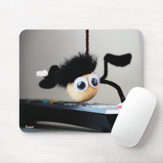 Fubby hangend als de scene van Tom Cruise. マウスパッド (マウス)