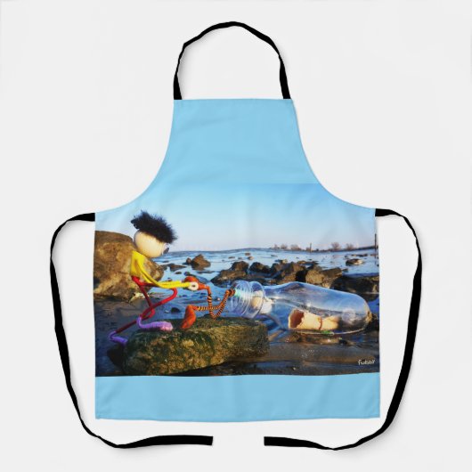 Fubby met flessenpost aan de kust. エプロン (正面)