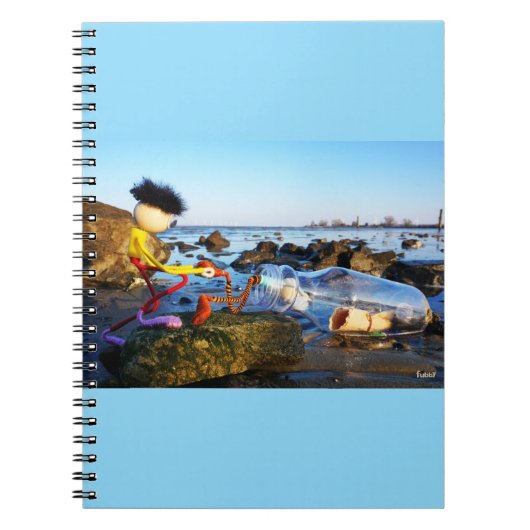 Fubby met flessenpost aan de kust. ノートブック (正面)