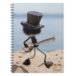 Fubby rock gitarist met hoed op het strand. ノートブック