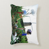 Fubby's bij een molen planten een krokus bol. アクセントクッション (正面(垂直))