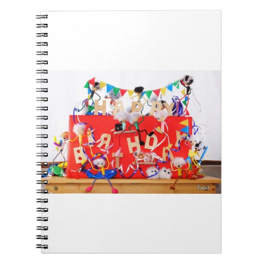 Fubby's die feest vieren voor verjaardag. ノートブック (正面)