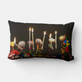 Fubby's die feestelijk met kaarsjes lopen, grappig ランバークッション (裏面)