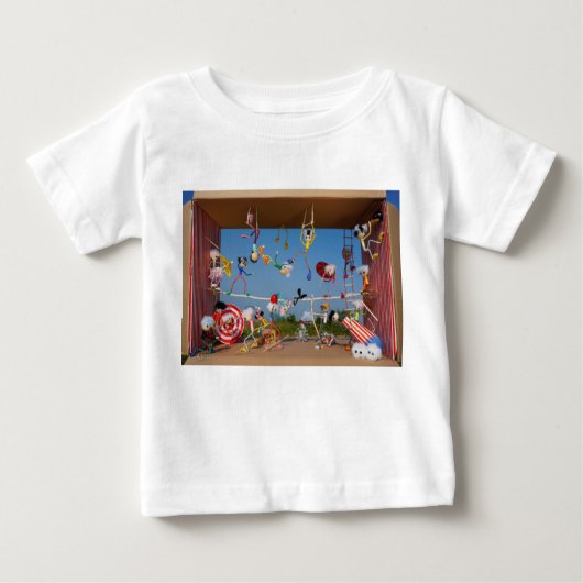 Fubby's in het Circus met allerlei acts.  ベビーTシャツ (正面)