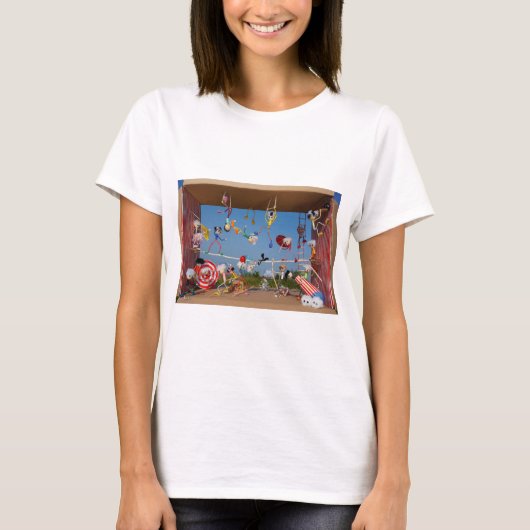 Fubby's in het Circus met allerlei acts.  Tシャツ (正面)