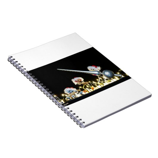 Fubby's in Kerstsfeer met Kerstdecoratie. ノートブック (右側)