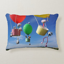 Fubby's in luchtballonnen die op avontuur gaan. アクセントクッション