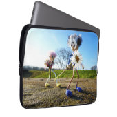 Fubby's in natuur met madeliefjes. ラップトップスリーブ (正面右)