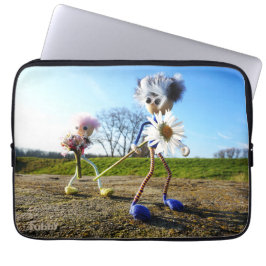 Fubby's in natuur met madeliefjes. ラップトップスリーブ