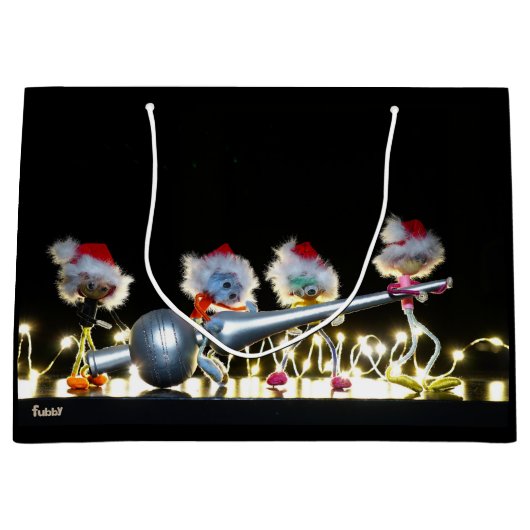 Fubby's met Kerstdecoratie in Kerstsfeer. ラージペーパーバッグ (正面)