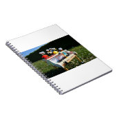 Fubby's op piano die muziek maken en dansen. ノートブック (右側)