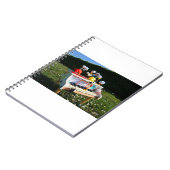 Fubby's op piano die muziek maken en dansen. ノートブック (左側)