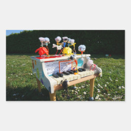 Fubby's op piano die muziek maken en dansen. 長方形シール