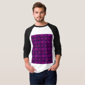 Fuchsia Geotech: A Vibrant Abstract Geometric Text Tシャツ (正面フル)