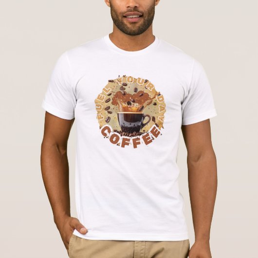 Fuel Your Day – Coffee Power Tee Tシャツ (正面)