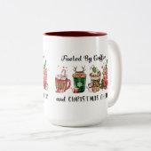 Fueled by Coffee and Christmas Cheer ツートーンマグカップ (正面右)