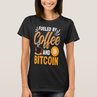 Fueled By Coffee And Crypto Cryptocurrency Blockch Tシャツ
