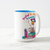 Fueled by Learning Goose Mug – Back to School Fun  ツートーンマグカップ (正面右)