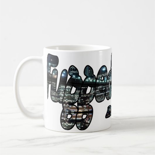 Fuggedaboutit-ブルックリン、NYC コーヒーマグカップ (左)