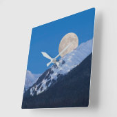 Full Moon Over Alyeska Ski Resort, Alaska スクエア壁時計 (傾斜)