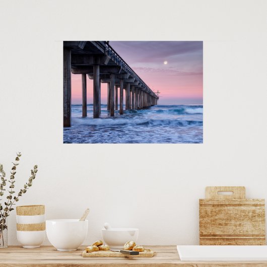 Full Moon Over Scripps Pier ポスター (キッチン)