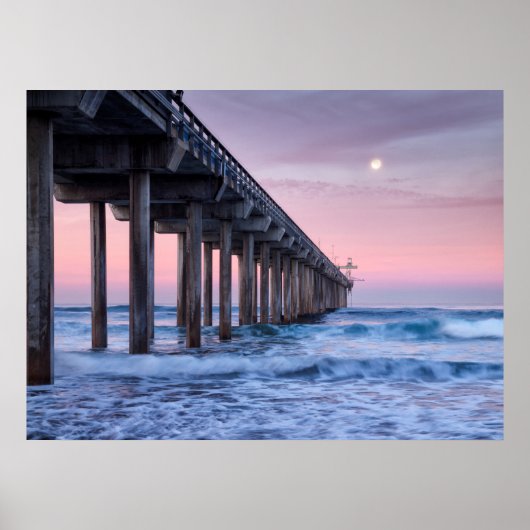 Full Moon Over Scripps Pier ポスター (正面)