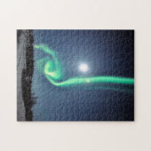 Full Moon With Aurora | Yellowknife Canada ジグソーパズル (横)
