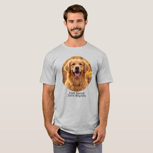 Full Speed Zero Regrets Golden Retriever Tシャツ (正面フル)