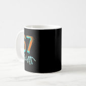 Fun 67 Meme Halloween Skeleton  コーヒーマグカップ (正面左)