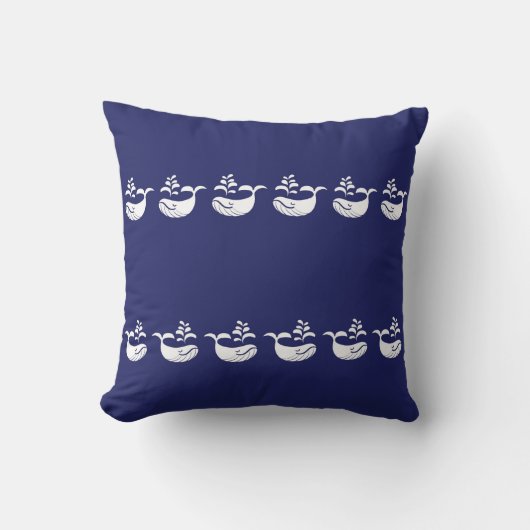 Fun aand Whimsical White Whale Pattern Pillow クッション (正面)