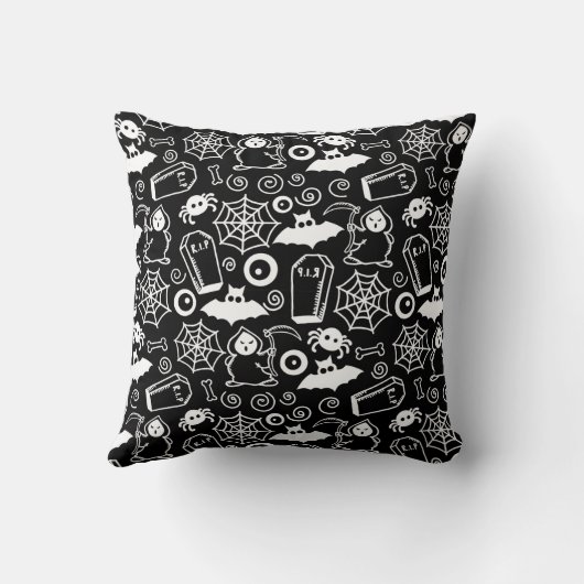 Fun Bat Pattern for Halloween クッション (裏面)