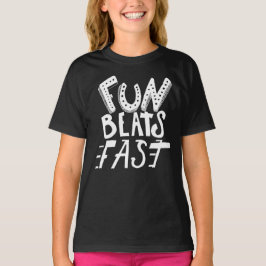 Fun Beats Fast Tシャツ