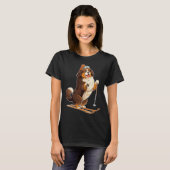 Fun Cartoon Dog Enjoying Skiing  Tシャツ (正面フル)