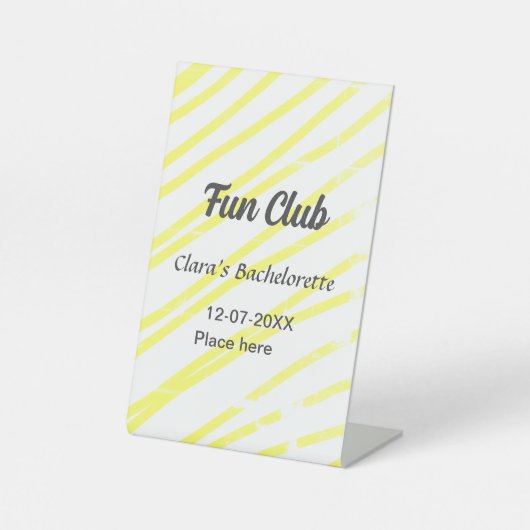 Fun Club bachelorette party yellow lines backgroun 台座サイン (正面)