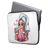 Fun Coffee Girl in a Robe Electronics Bag ラップトップスリーブ (正面左)
