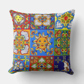 Fun Decor 2 20x20 Throw Pillow クッション (正面)